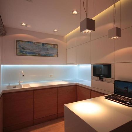 Modern & Resto Apartments Krakow Exterior photo